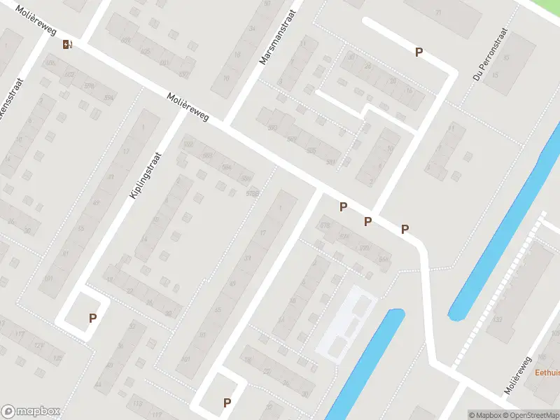 Ambulance met grote spoed naar de Miltonstraat in Rotterdam