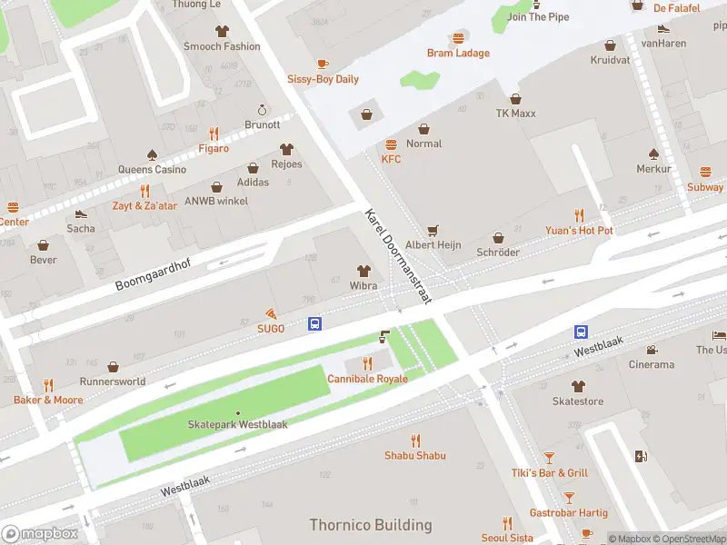 Ambulance met gepaste spoed naar de Westblaak in Rotterdam