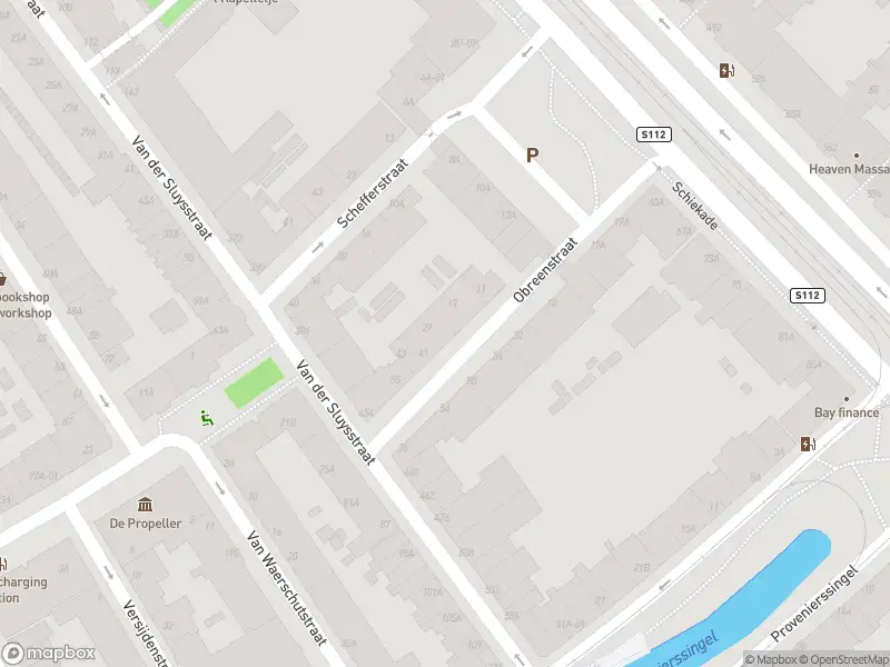 Ambulance met grote spoed naar de Obreenstraat in Rotterdam