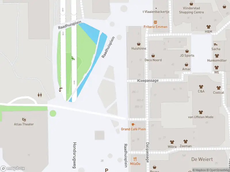 Politie met grote spoed naar de Raadhuisplein in Emmen vanwege ongeval met letsel