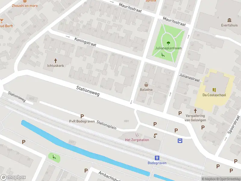 Ambulance met gepaste spoed naar de Stationsweg in Bodegraven