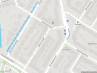 Ambulance met gepaste spoed naar de Tieselensstraat in Dordrecht