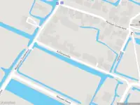 Brandweer met grote spoed naar de Achtergouwtje in Amsterdam vanwege reanimatie