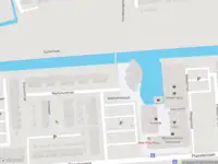 Ambulance met gepaste spoed naar de Neptunusstraat in Spijkenisse
