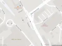 Politie naar de Stationsplein in Almelo vanwege steekincident