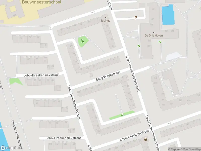 Ambulance met gepaste spoed naar de Enny Vredestraat in Amsterdam