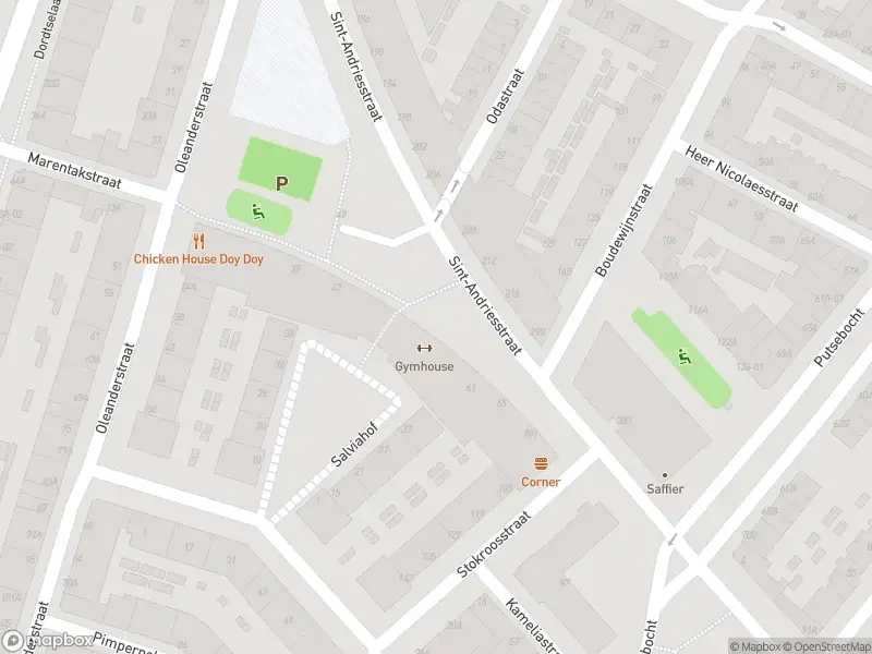Ambulance met gepaste spoed naar de Sint-Andriesstraat in Rotterdam
