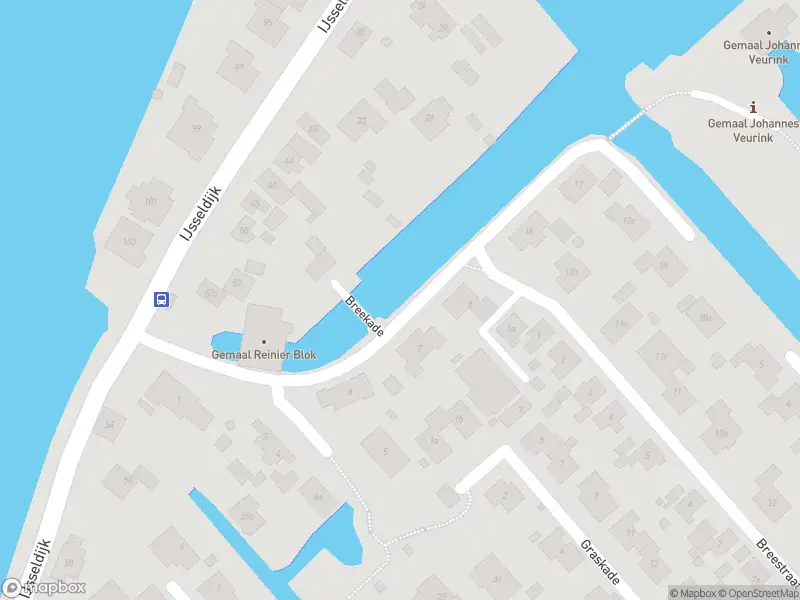 Ambulance met gepaste spoed naar de Breekade in Krimpen aan den IJssel