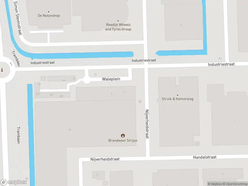 Brandweer met grote spoed naar de Waleplein in Strijen vanwege reanimatie