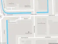Ambulance naar de Waleplein in Strijen
