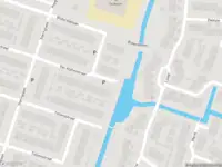 Ambulance met grote spoed naar de Van Alphenstraat in Ridderkerk