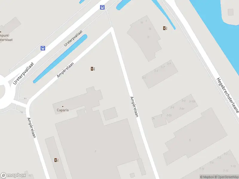 Brandweer met gepaste spoed naar de Ampèrelaan in Drachten vanwege een liftopsluiting