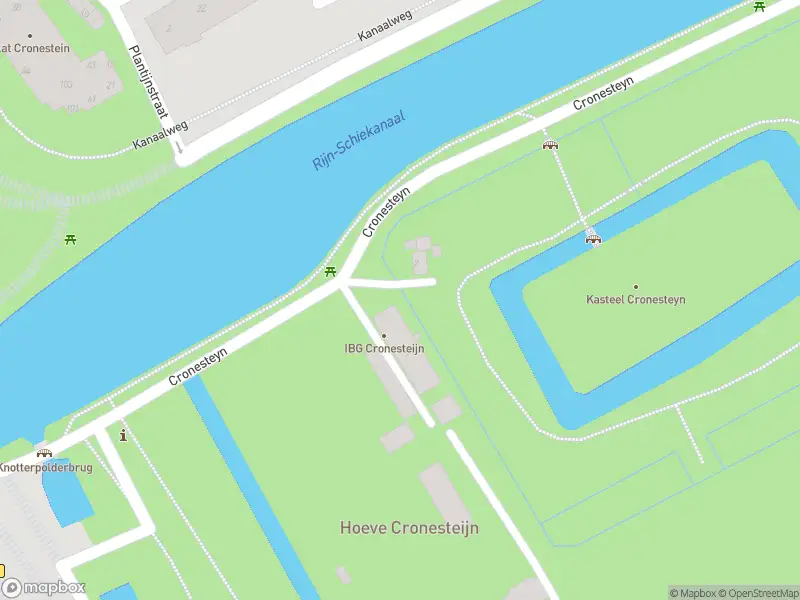 Ambulance met grote spoed naar de Cronesteyn in Leiden