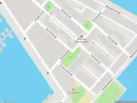 Ambulance met grote spoed naar de Barkasstraat in Amsterdam