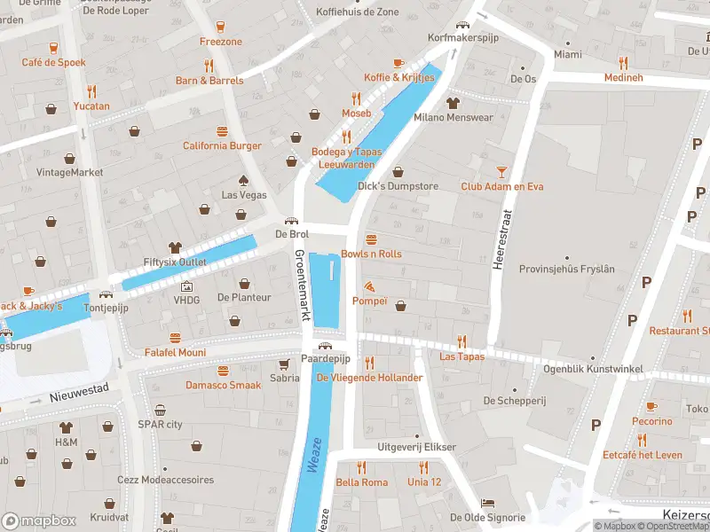 Politie met grote spoed naar de Groentemarkt in Leeuwarden vanwege ongeval met letsel