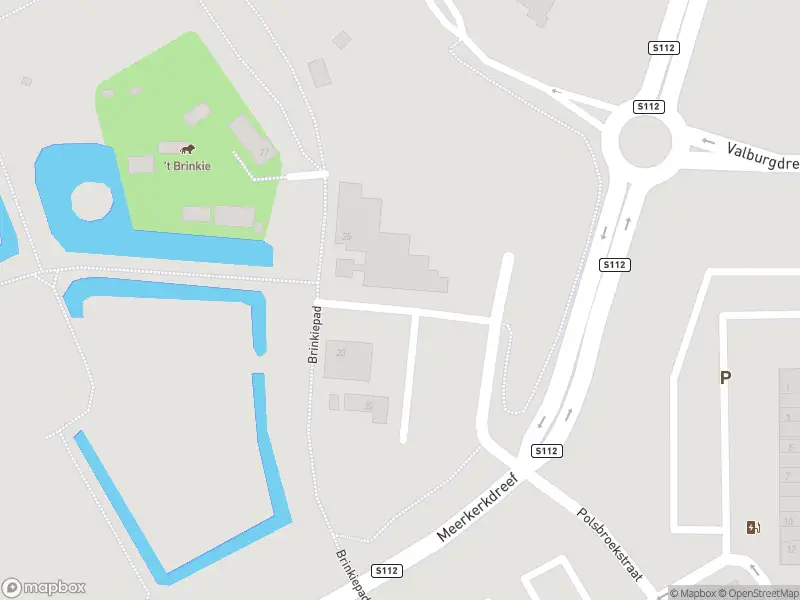 Ambulance met gepaste spoed naar de Meerkerkdreef in Amsterdam