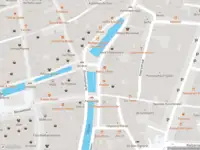 Politie met grote spoed naar de Groentemarkt in Leeuwarden vanwege ongeval met letsel