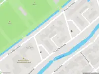 Ambulance met grote spoed naar de Prinses Marijkekade in Voorburg