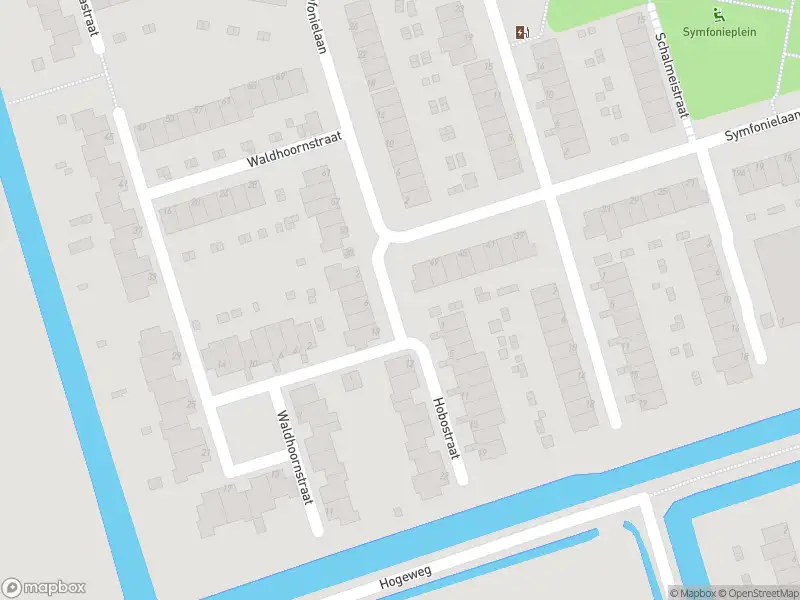 Ambulance met grote spoed naar de Hobostraat in Spijkenisse