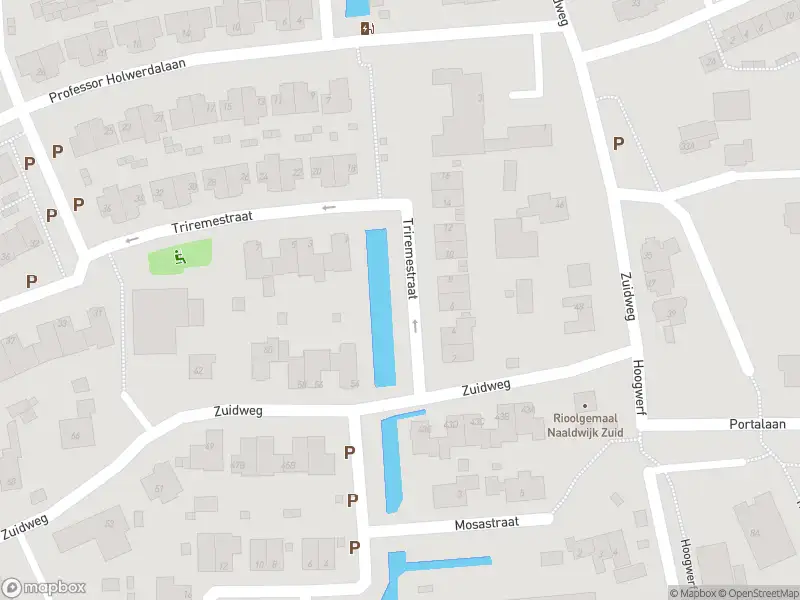 Ambulance met grote spoed naar de Triremestraat in Naaldwijk