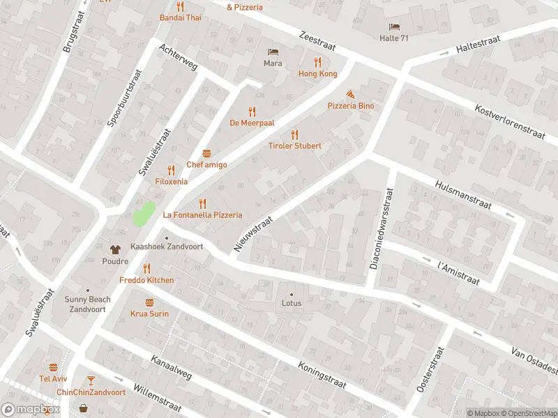 Ambulance met gepaste spoed naar de Nieuwstraat in Zandvoort