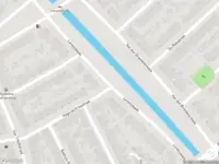 Ambulance met gepaste spoed naar de Van Bemmelenstraat in Leiden