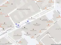 Ambulance met grote spoed naar de Kalvermarkt in 's-Gravenhage