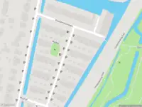 Ambulance met grote spoed naar de Muijhof in Berkel en Rodenrijs