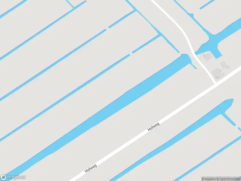 Ambulance met gepaste spoed naar de Hofweg in Rotterdam
