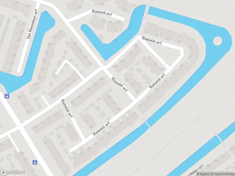 Ambulance met grote spoed naar de Rietveld-erf in Dordrecht