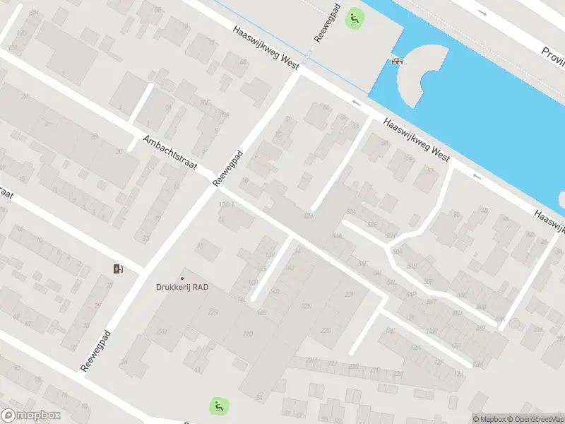 Ambulance met grote spoed naar de Reewegpad in Dordrecht