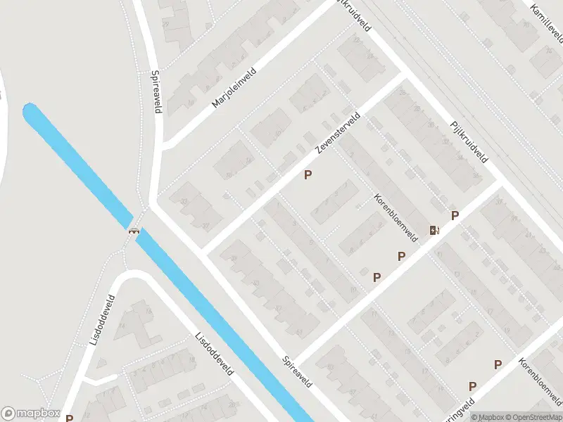 Ambulance met grote spoed naar de Paardebloemveld in 's-Gravenhage