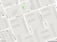 Ambulance met gepaste spoed naar de Naberstraat in Rotterdam