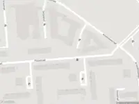 Ambulance met grote spoed naar de Aristotelesstraat in Rotterdam