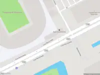 Ambulance met gepaste spoed naar de Coen Moulijnweg in Rotterdam