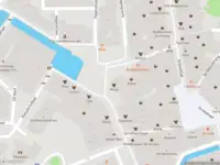 Politie naar de Holtjesstraat in Almelo vanwege aanrijding met letsel