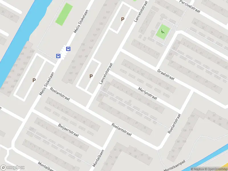 Ambulance met gepaste spoed naar de Merlynstraat in Alkmaar