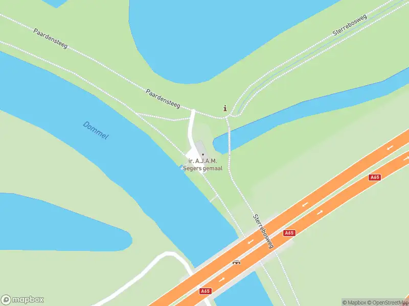 Brandweer met gepaste spoed naar de Sterrebosweg in 's-Hertogenbosch vanwege een buitenbrand
