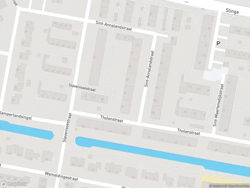 Ambulance met grote spoed naar de Sint-Annalandstraat in Rotterdam