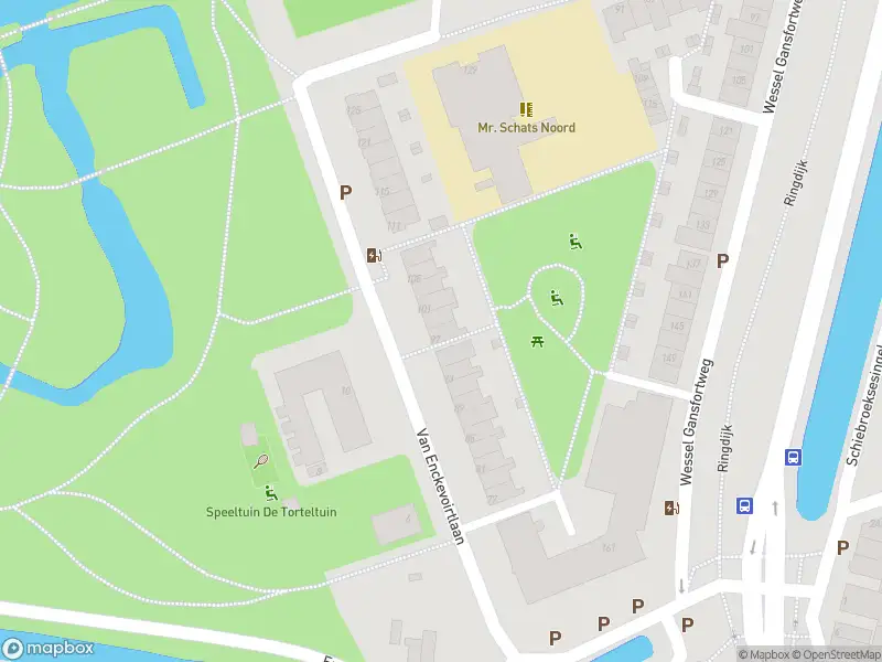 Ambulance met gepaste spoed naar de Van Enckevoirtlaan in Rotterdam