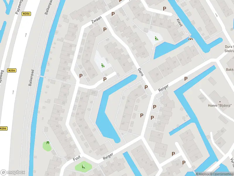 Brandweer met gepaste spoed naar de Reiger in Zoeterwoude