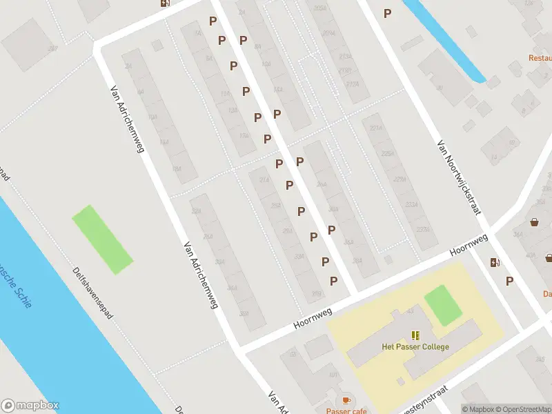 Ambulance met grote spoed naar de Patijnstraat in Rotterdam