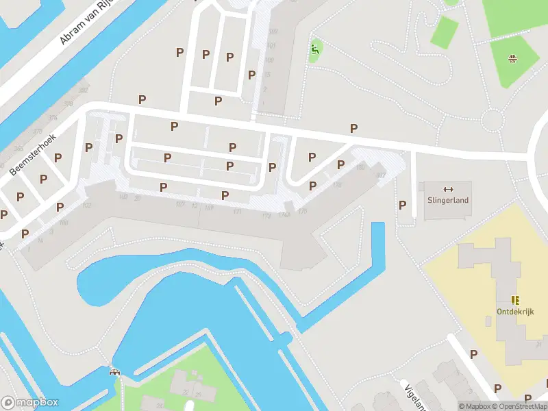 Ambulance met gepaste spoed naar de Beemsterhoek in Capelle aan den IJssel