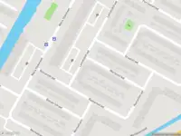 Ambulance met gepaste spoed naar de Merlynstraat in Alkmaar