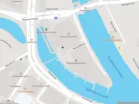 Ambulance met grote spoed naar de Mallegatsplein in Alkmaar