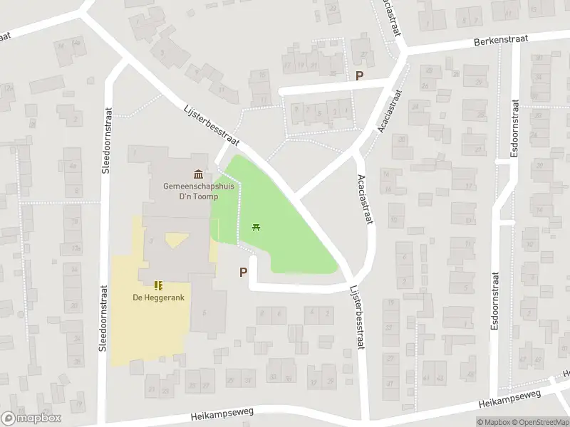 Brandweer en politie met grote spoed naar de Lijsterbesstraat in Heijen vanwege waarnemen gaslucht