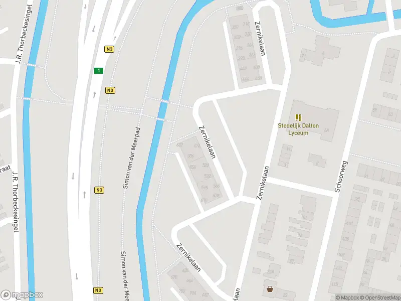 Ambulance met gepaste spoed naar de Zernikelaan in Papendrecht