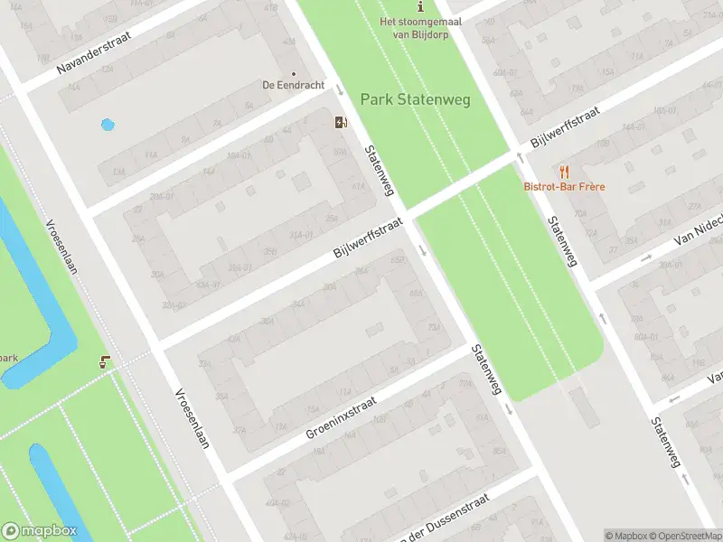 Ambulance met grote spoed naar de Bijlwerffstraat in Rotterdam