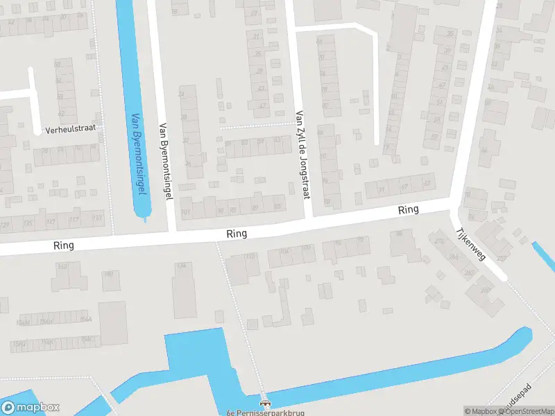 Ambulance met gepaste spoed naar de Ring in Pernis Rotterdam