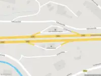 Ambulance met gepaste spoed naar de Provincialeweg N205 in Vijfhuizen